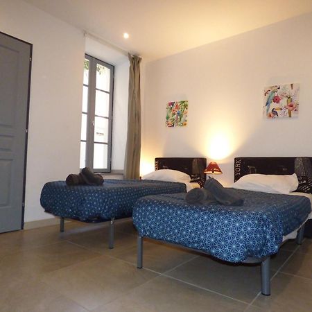 Saëns 01-T2-terrasse avec garage privé optionnel-Centre historique et plages à 16km ! Béziers Esterno foto