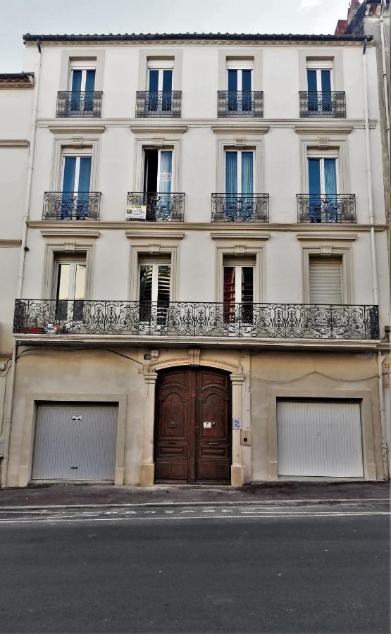 Saëns 01-T2-terrasse avec garage privé optionnel-Centre historique et plages à 16km ! Béziers Esterno foto